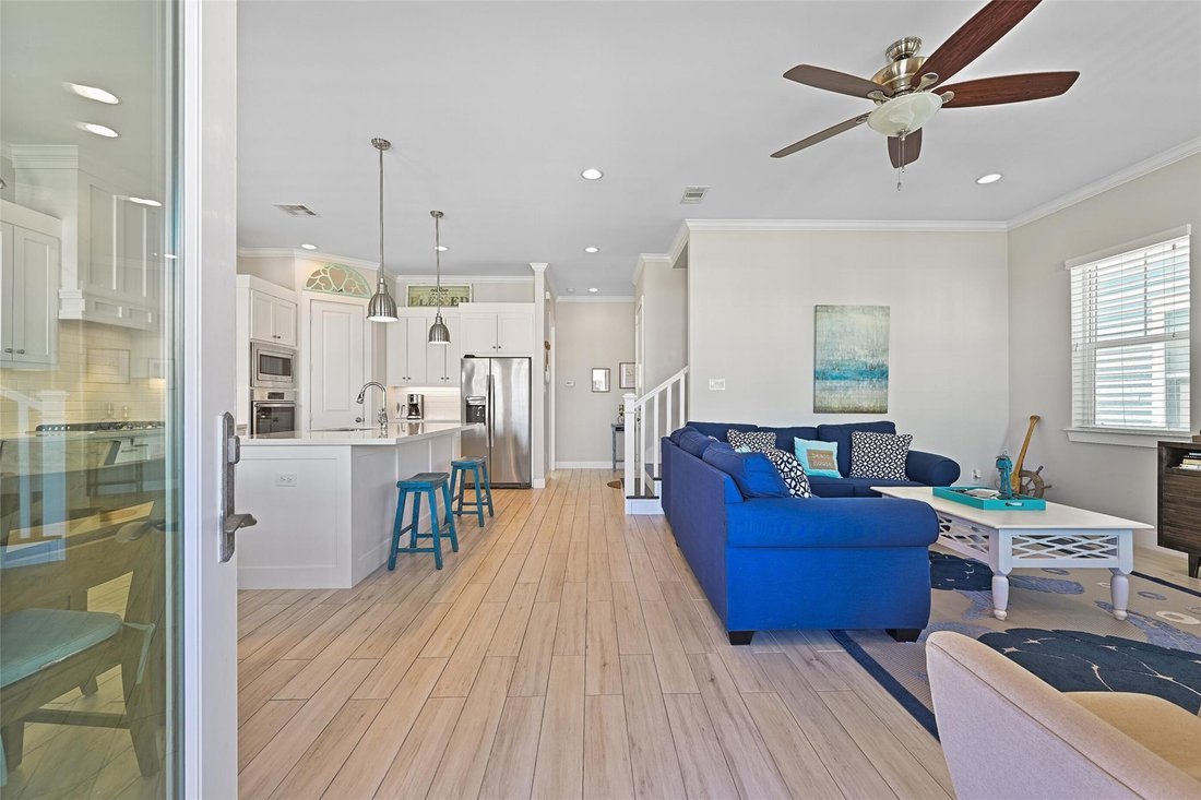 House in Galveston, Texas, United States 4 - 17366930
