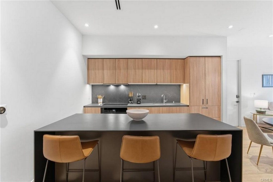 House in Los Angeles, California, United States 3 - 17371804