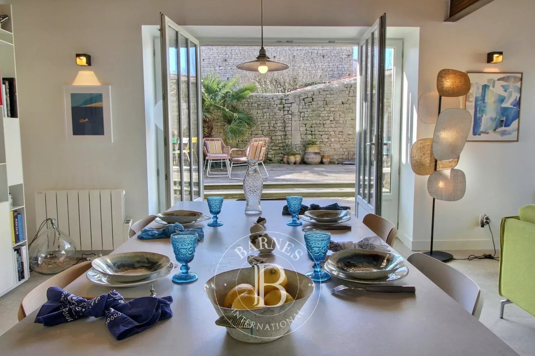 House in Sainte-Marie-de-Ré, Nouvelle-Aquitaine, France 4 - 17361505