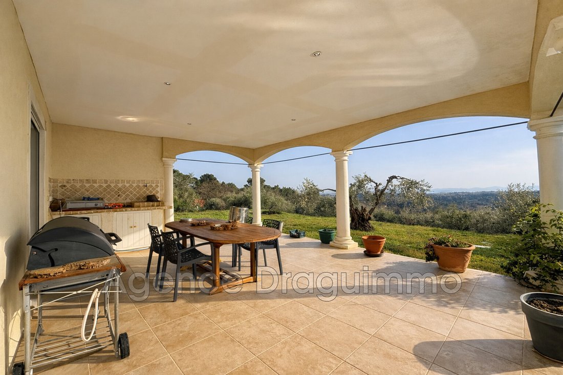 Villa in Centre Ancien, Draguignan, France 5 - 17357828
