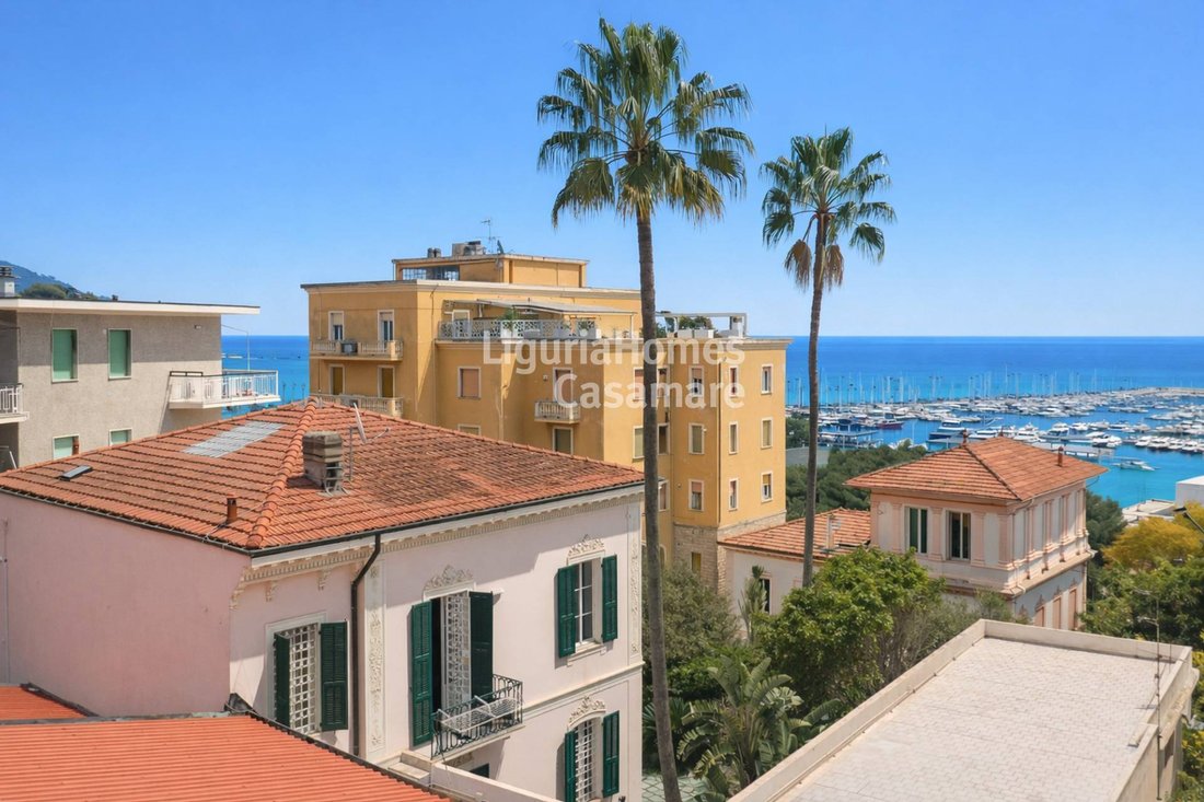 Villa in Porto Maurizio, Imperia, Liguria 1 - 17361585
