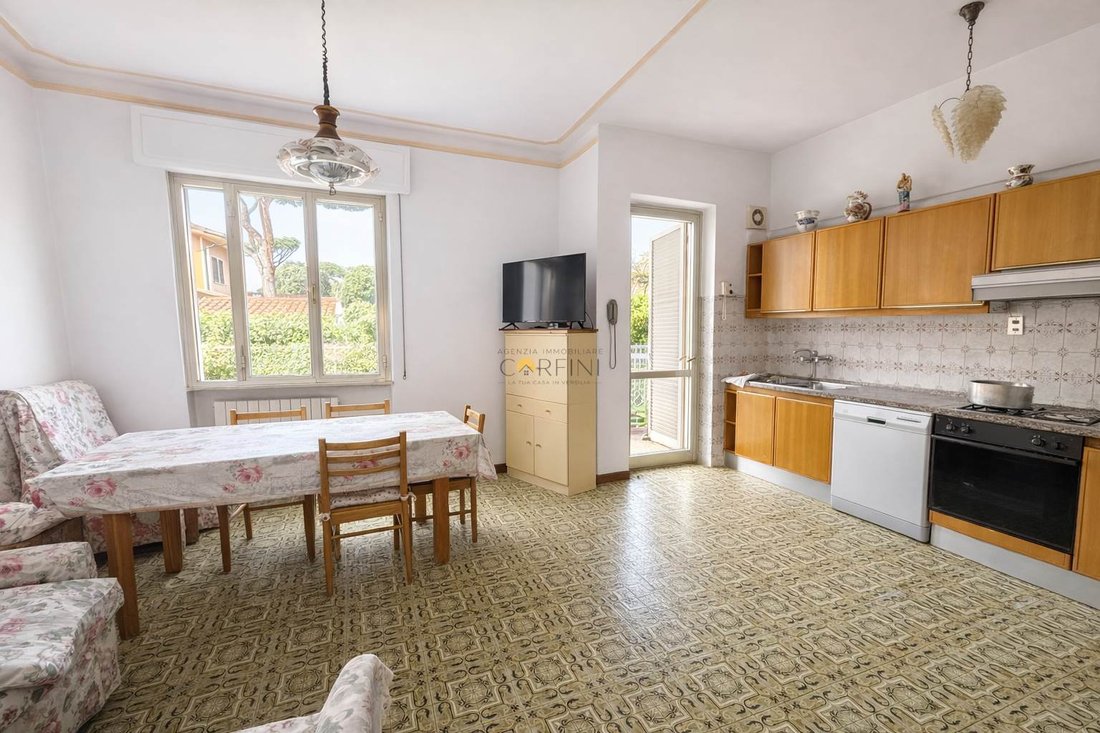 Villa in Pietrasanta, Tuscany, Italy 4 - 17341291