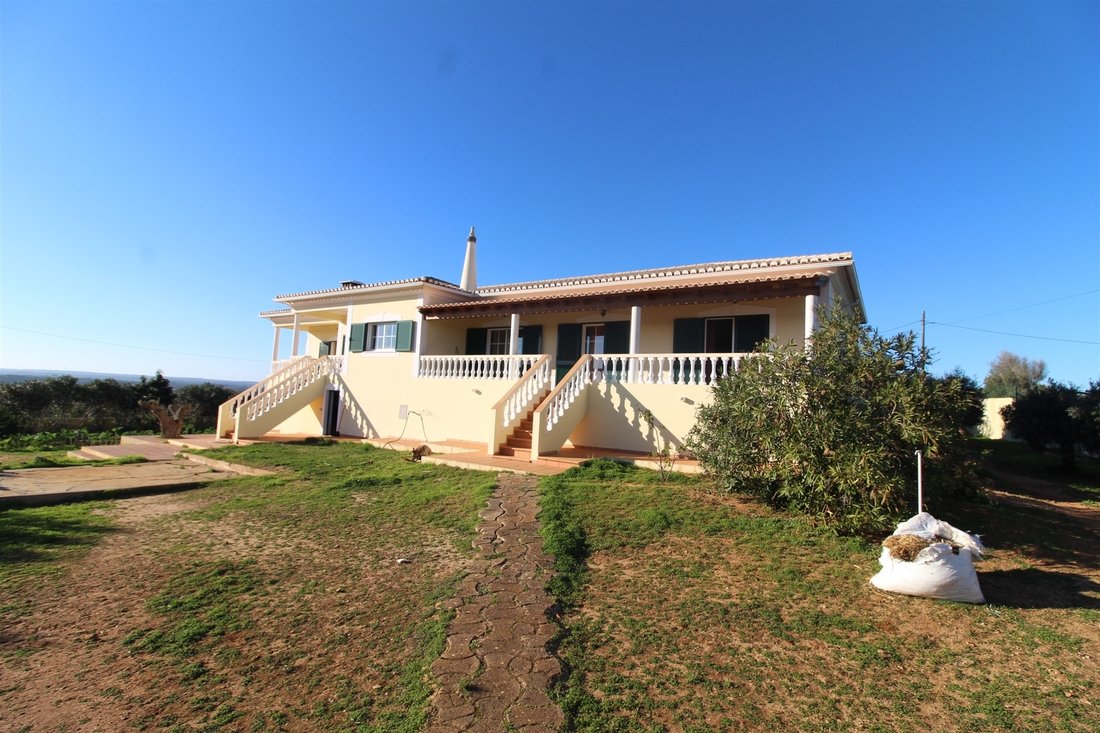 House in Praia da Luz, Algarve, Portugal 1 - 11756229