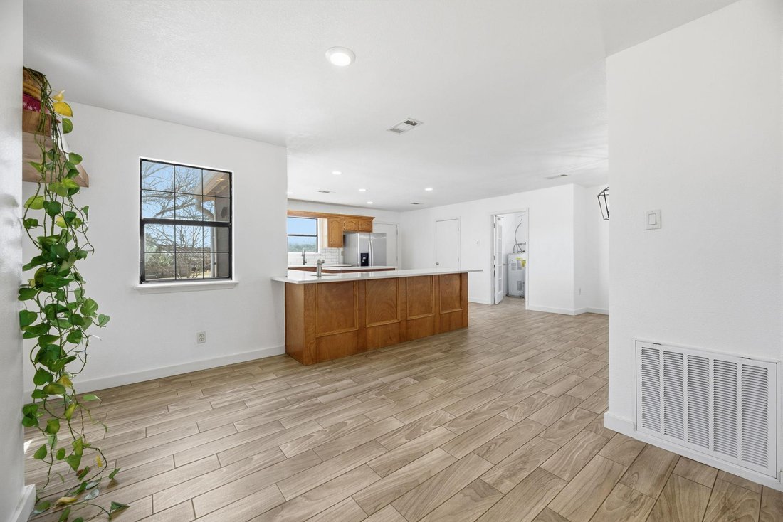 House in Bastrop, Texas, United States 2 - 17362957