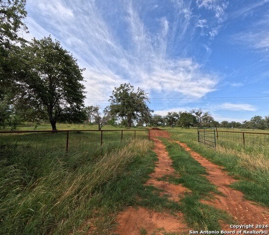 Farm Ranch in Nixon, Texas, United States 1 - 17367561