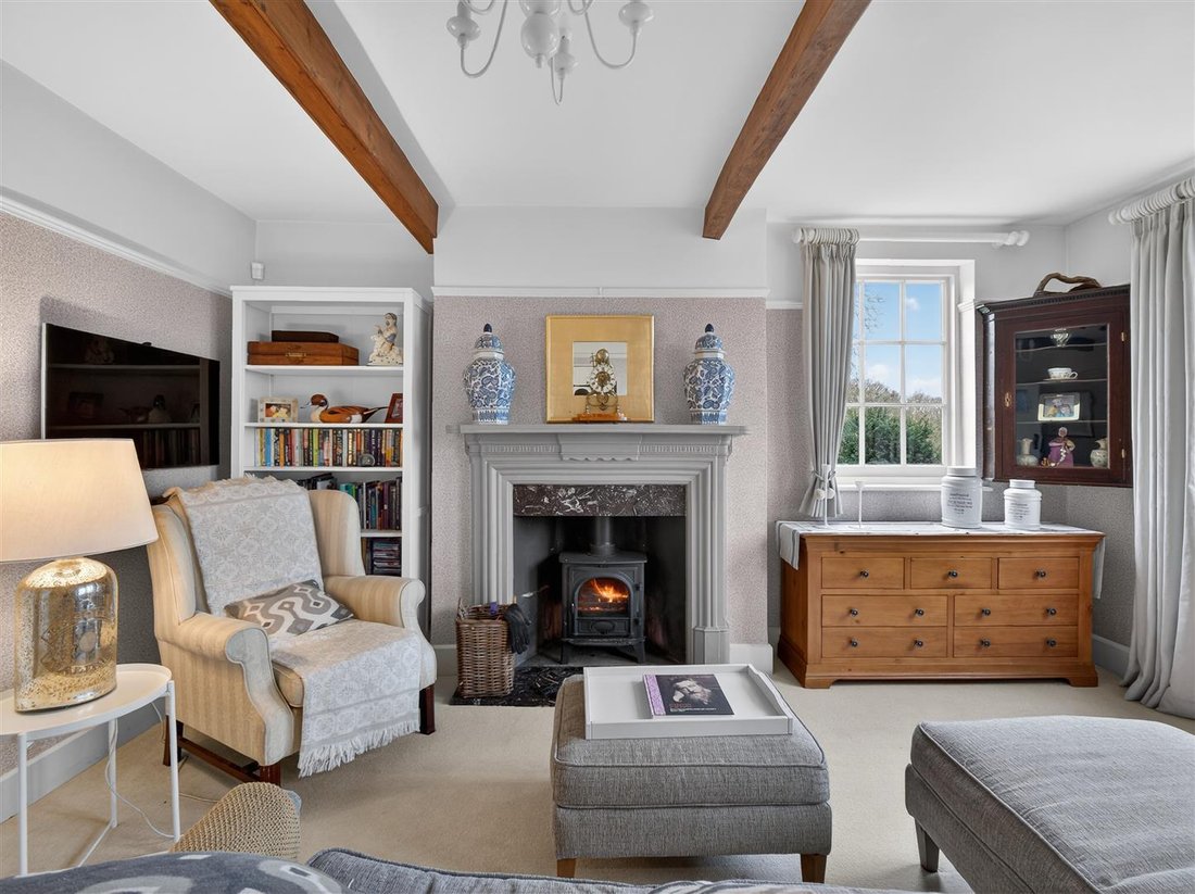 Chelsfield, England 4 - 17363379