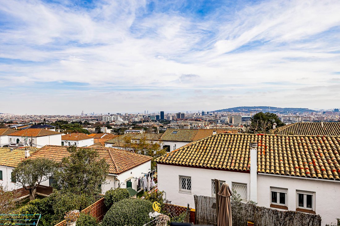 House in Les Corts, Barcelona, Spain 2 - 17360042