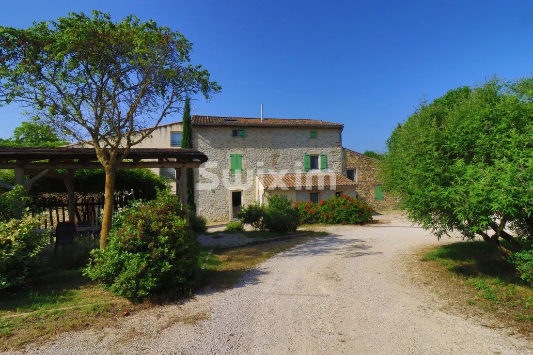 Estate in Pont-de-Barret, Auvergne-Rhône-Alpes, France 4 - 17307890