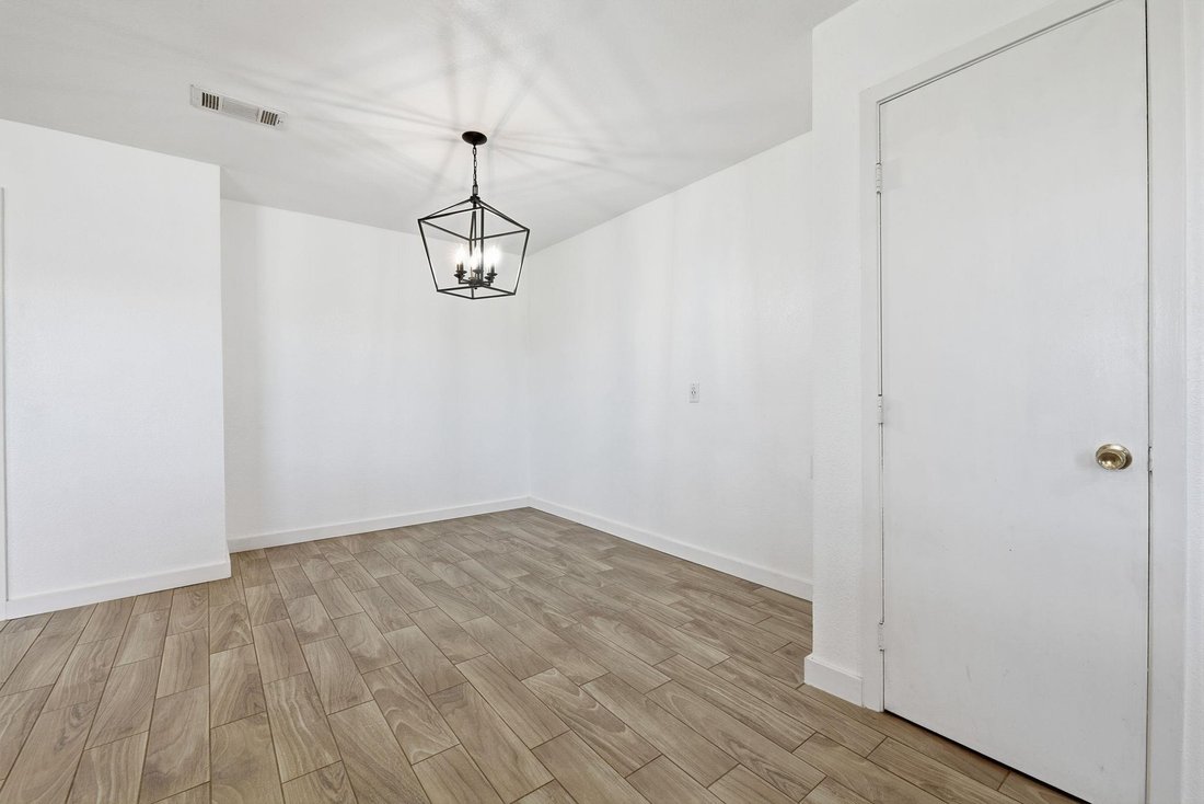 House in Bastrop, Texas, United States 3 - 17362957