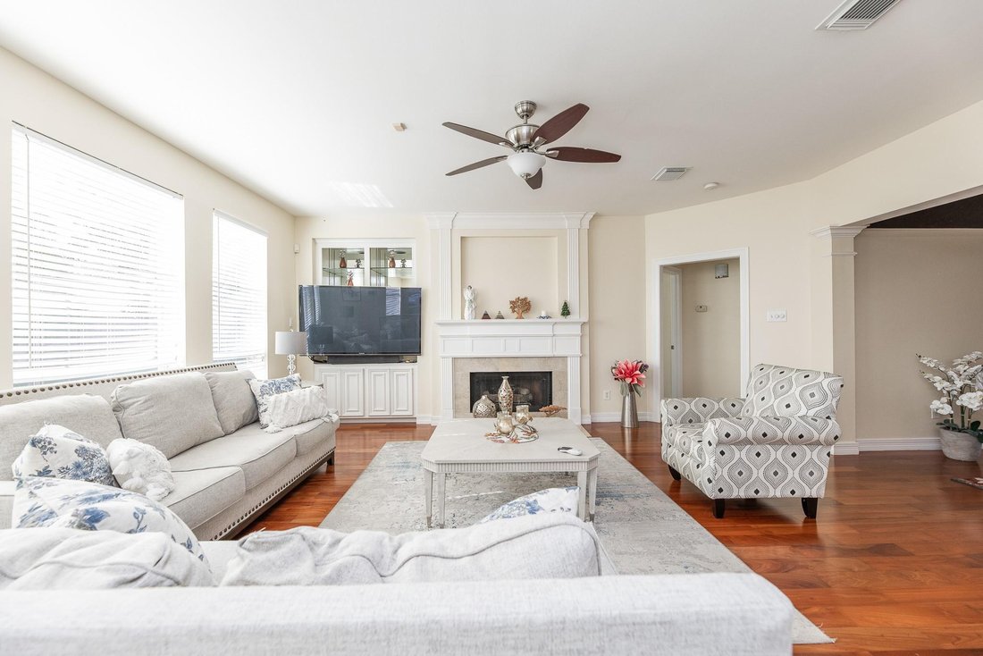 House in Pearland, Texas, United States 4 - 17359646