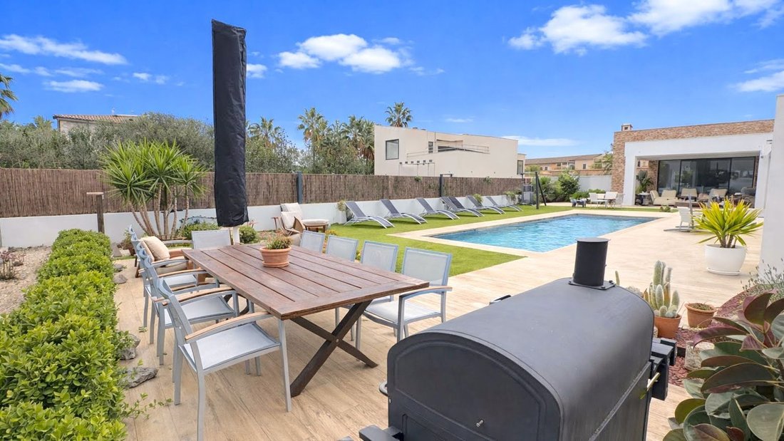 Villa in sa Pobla, Balearic Islands, Spain 3 - 17356218