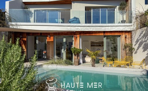 House in Gare-Saint Michel, Les Sables-d'Olonne, France 1