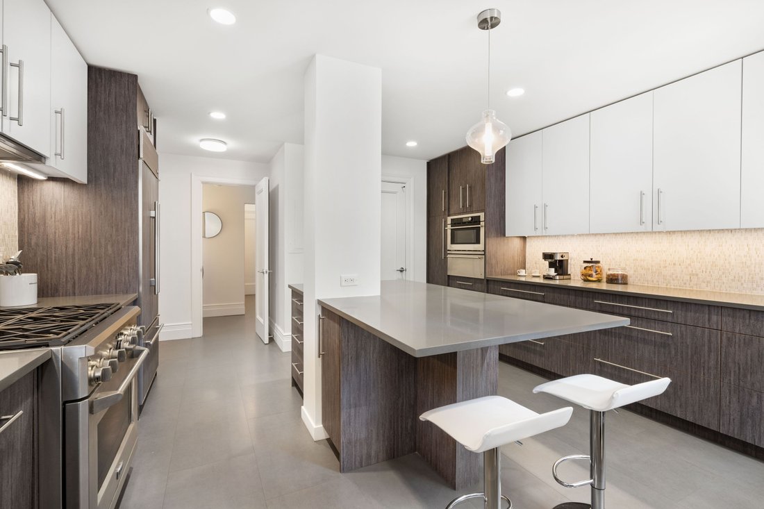 Co Op in New York, New York, United States 2 - 17364993