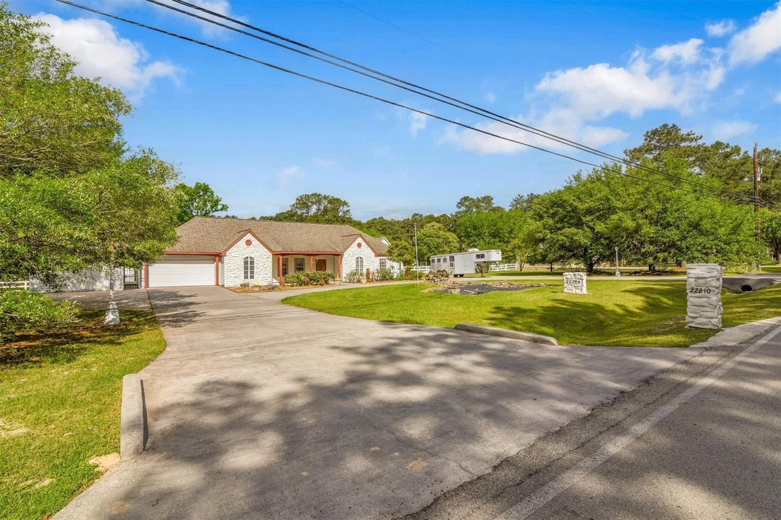 House in Magnolia, Texas, United States 3 - 17370796