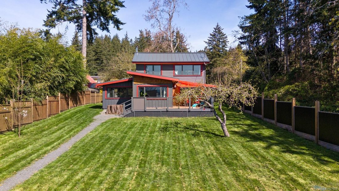 House in Comox, British Columbia, Canada 2 - 17361107
