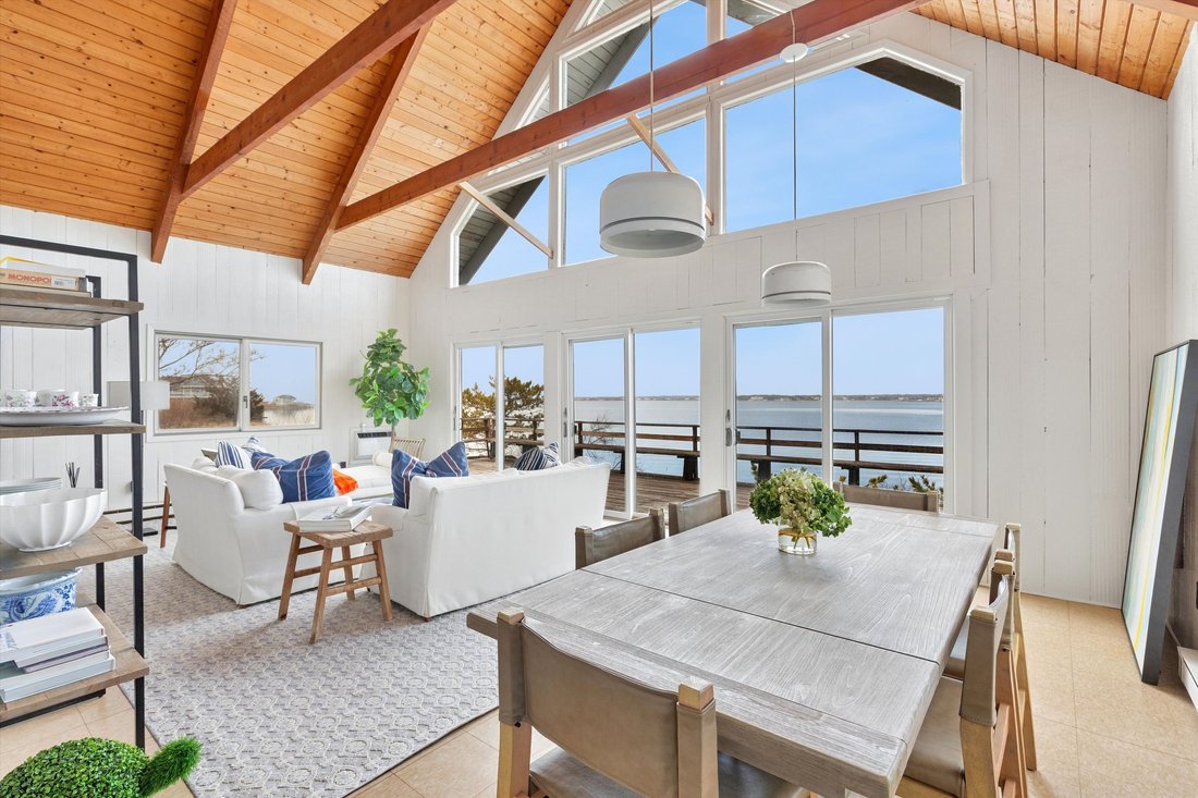 Westhampton Beach, New York, United States 1 - 16940706