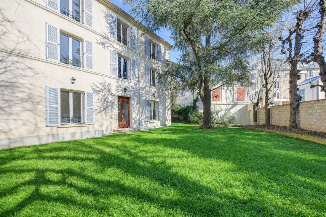Residenza a Forêt, Saint-Germain-en-Laye, Francia 2 - 17370856