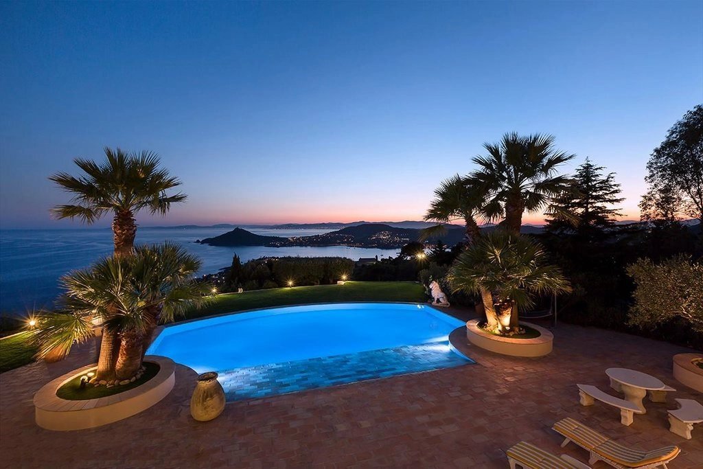 Villa in Cabriès, Provence-Alpes-Côte d'Azur, Frankreich 4 - 17356179