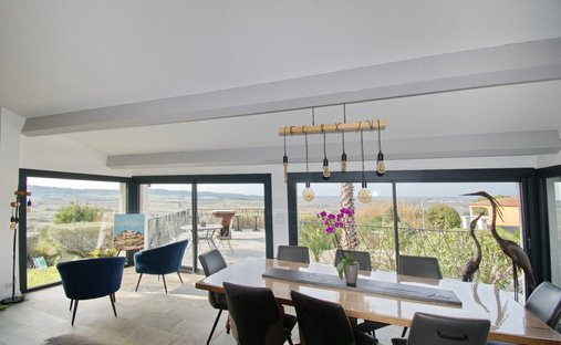 Estate in Campagnan, Occitania, France 1