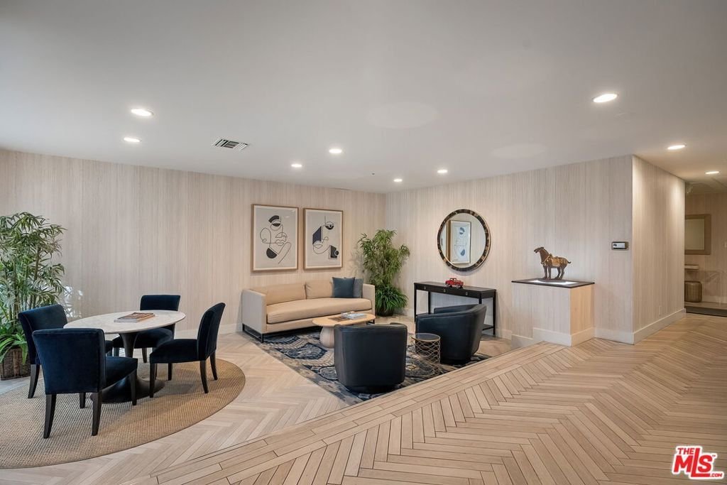 Condo in Beverly Hills, California, United States 4 - 17358892