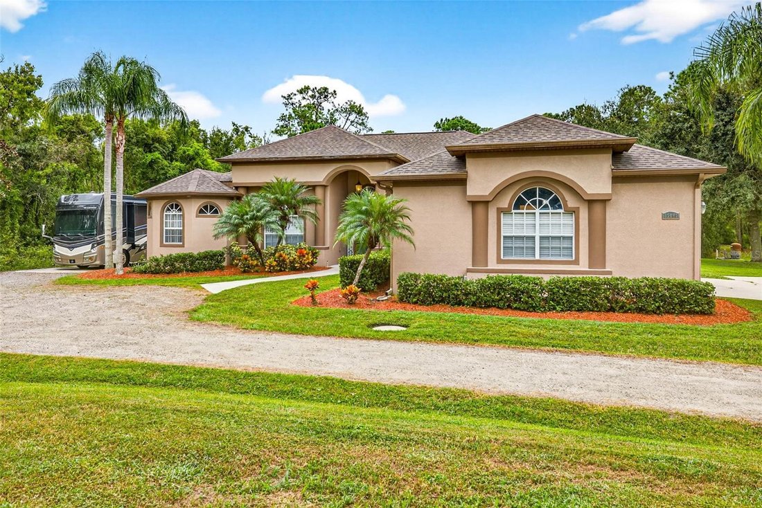 House in Dover, Florida, United States 2 - 17362851