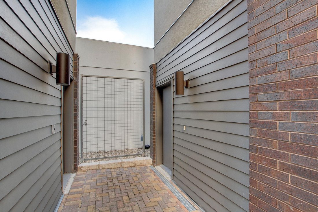 Condo in Austin, Texas, United States 5 - 17365565