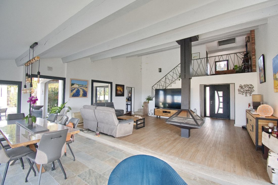 Estate in Campagnan, Occitania, France 5 - 17365679