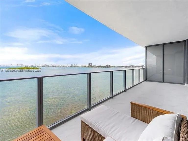 Condo in Miami, Florida, United States 3 - 17366646