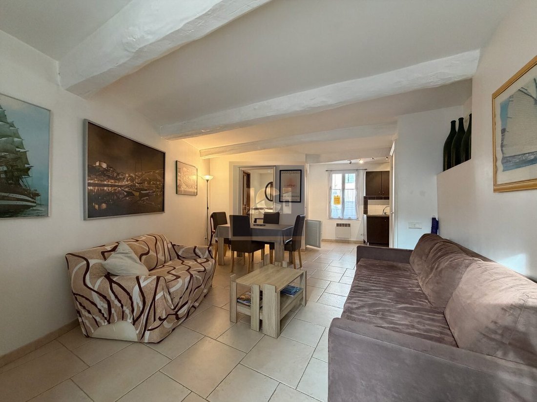 Apartment in Ville-Les Saquedes-Le Bouillonnet, Sainte-Maxime, France 2 - 17362659