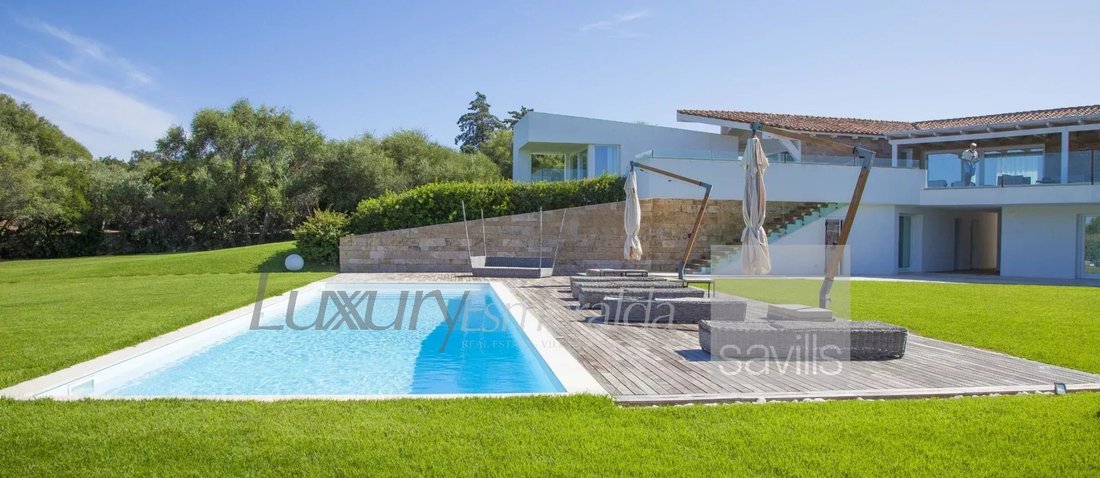 Villa in Puntaldia, Sardinia, Italy 3 - 17357085