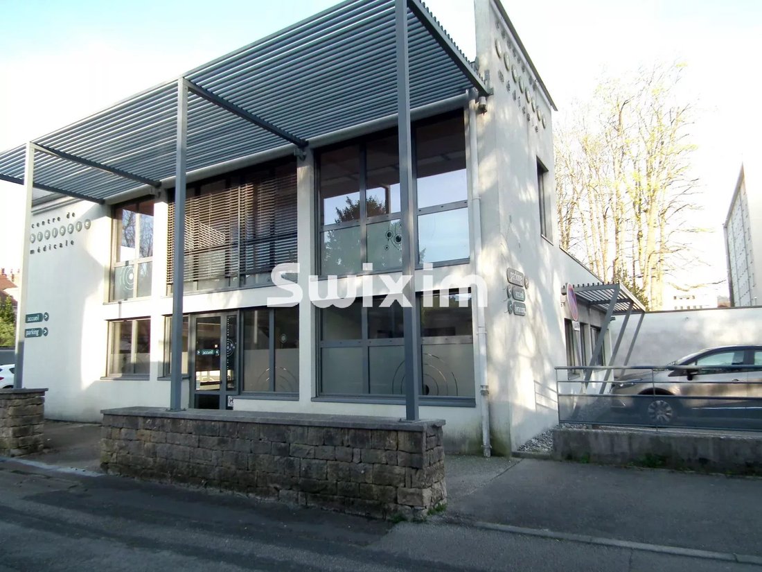 Estate in Lons-le-Saunier, Bourgogne – Franche-Comté, France 1 - 16622939