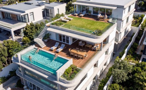 Land in Cape Town, Western Cape, South Africa 1