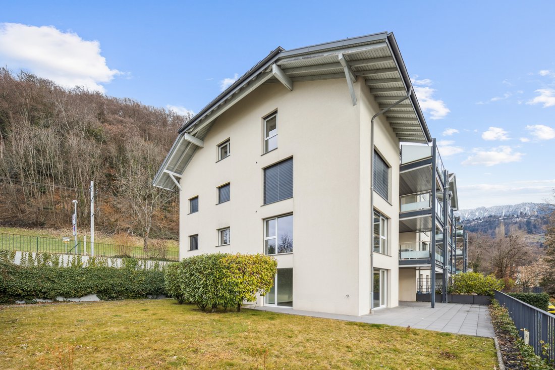 Magnificent Apartment With Private Garden And Large Terrace