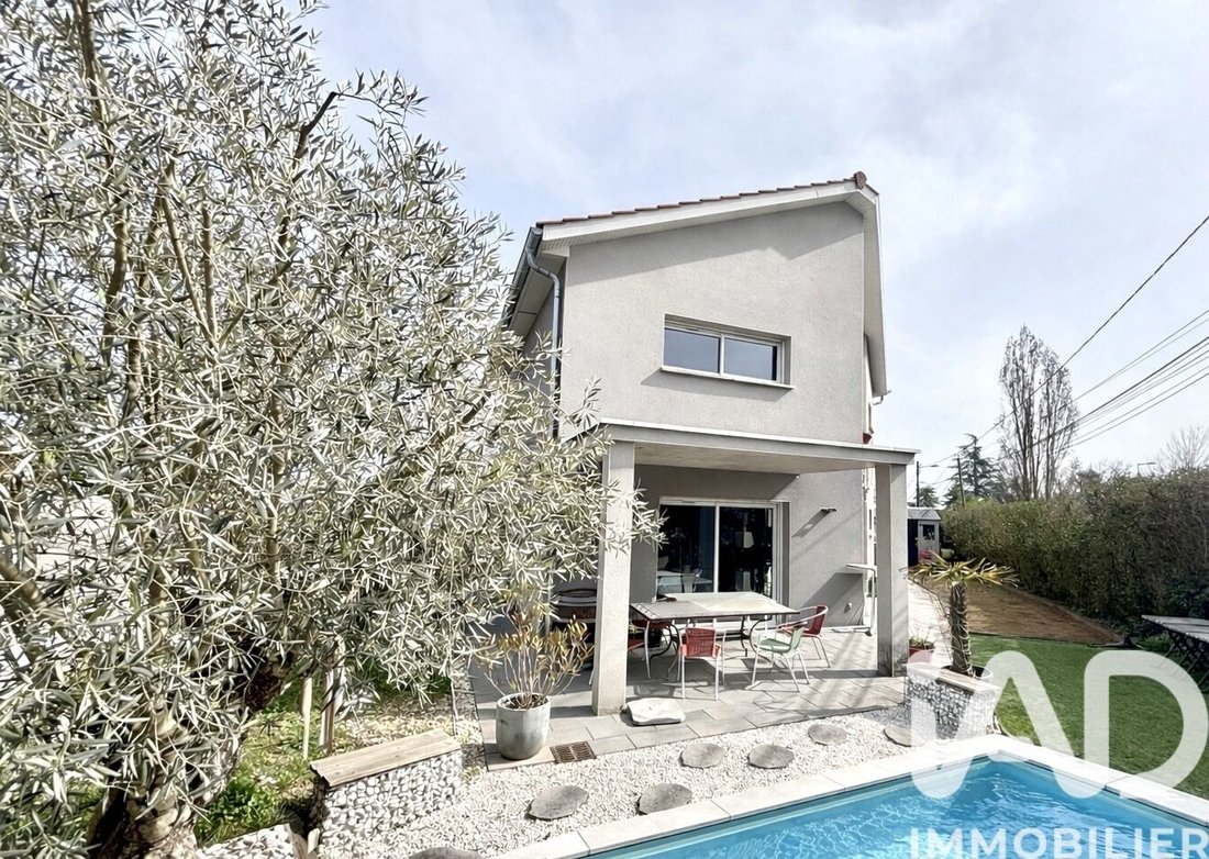 House in Grézieu-la-Varenne, Auvergne-Rhône-Alpes, France 3 - 17231711