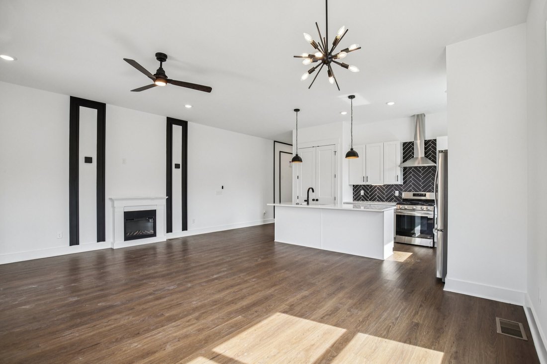 Co Op in Nashville, Tennessee, United States 3 - 17356545