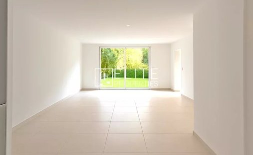 Apartment in Grand'Piece-Les Plaines, Mouans-Sartoux, France 1