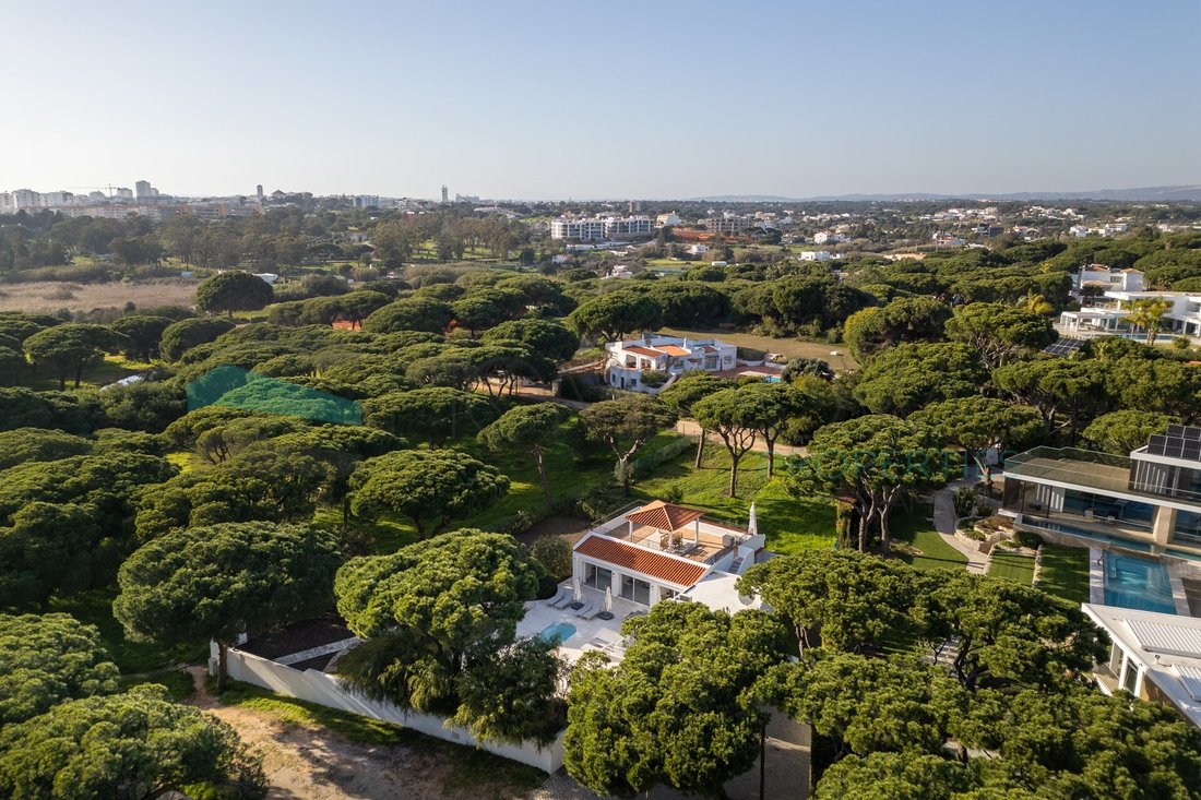 House in Quarteira, Algarve, Portugal 1 - 17147854