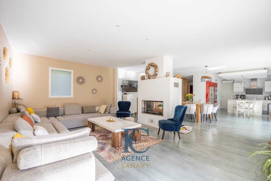 House in Sanary-sur-Mer, Provence-Alpes-Côte d'Azur, France 4 - 17369821