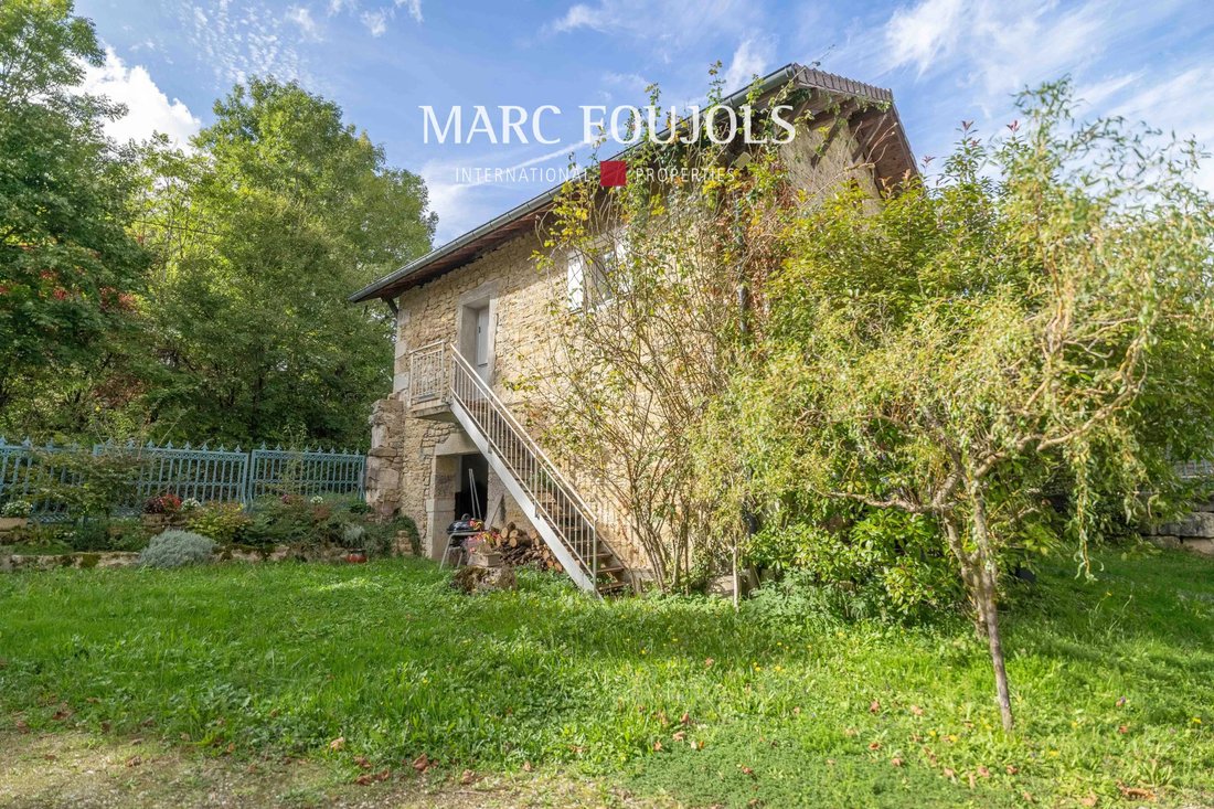 Estate in Belmont-Luthezieu, Valromey-sur-Seran, France 4 - 17366540