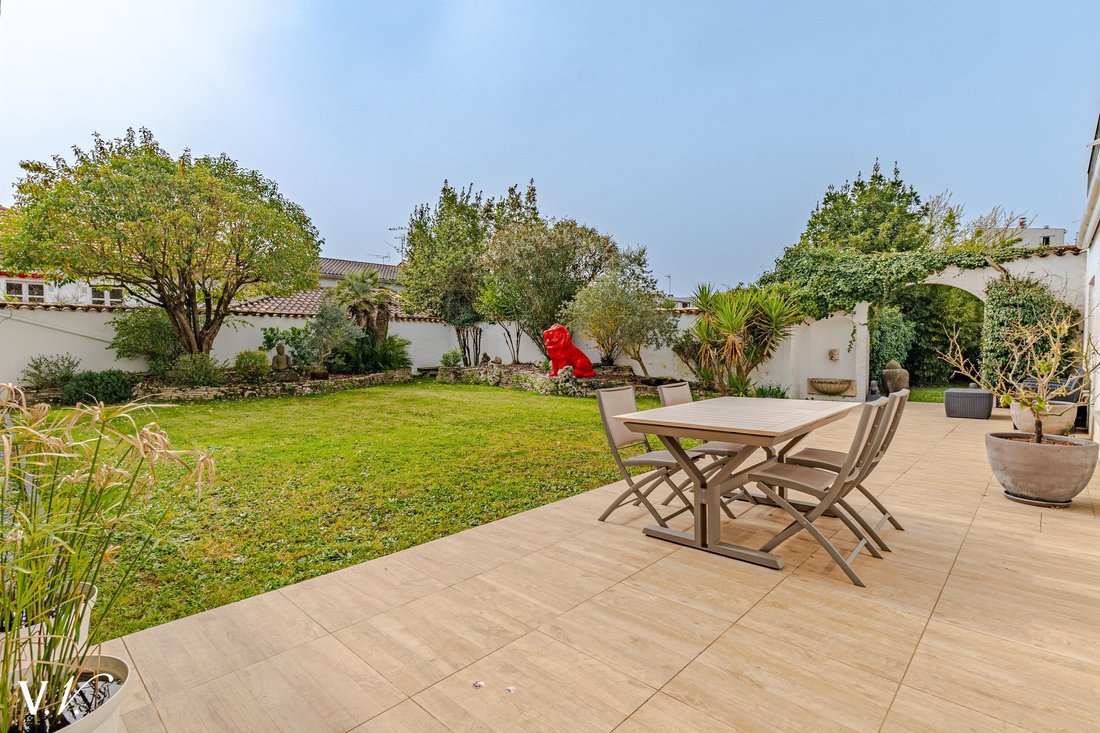 Villa in Mérignac, Nouvelle-Aquitaine, France 5 - 17360734