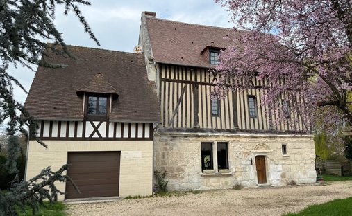 Estate in Beaumont-le-Roger, Normandy, France 1