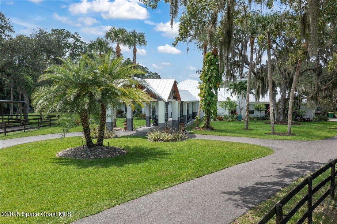 House in Melbourne, Florida, United States 2 - 17356369
