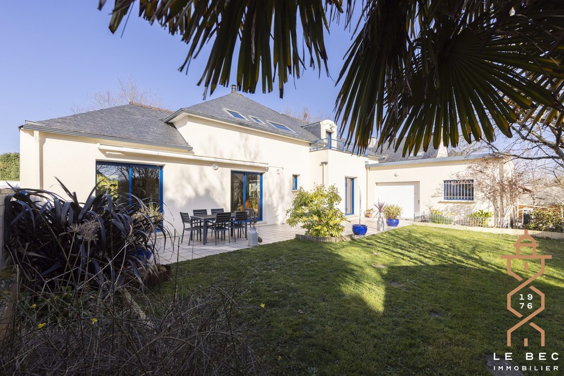 House in Centre Peri, Saint-Ave, France 2 - 15352909