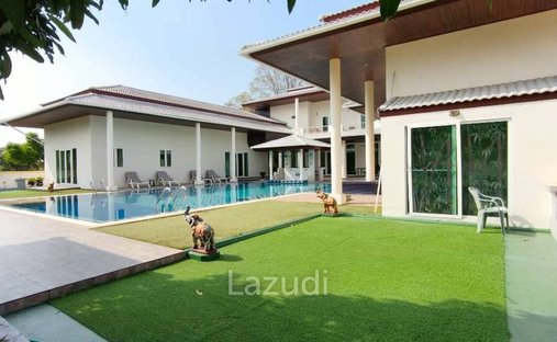 Villa a Pattaya, Provincia di Chonburi, Thailandia 1