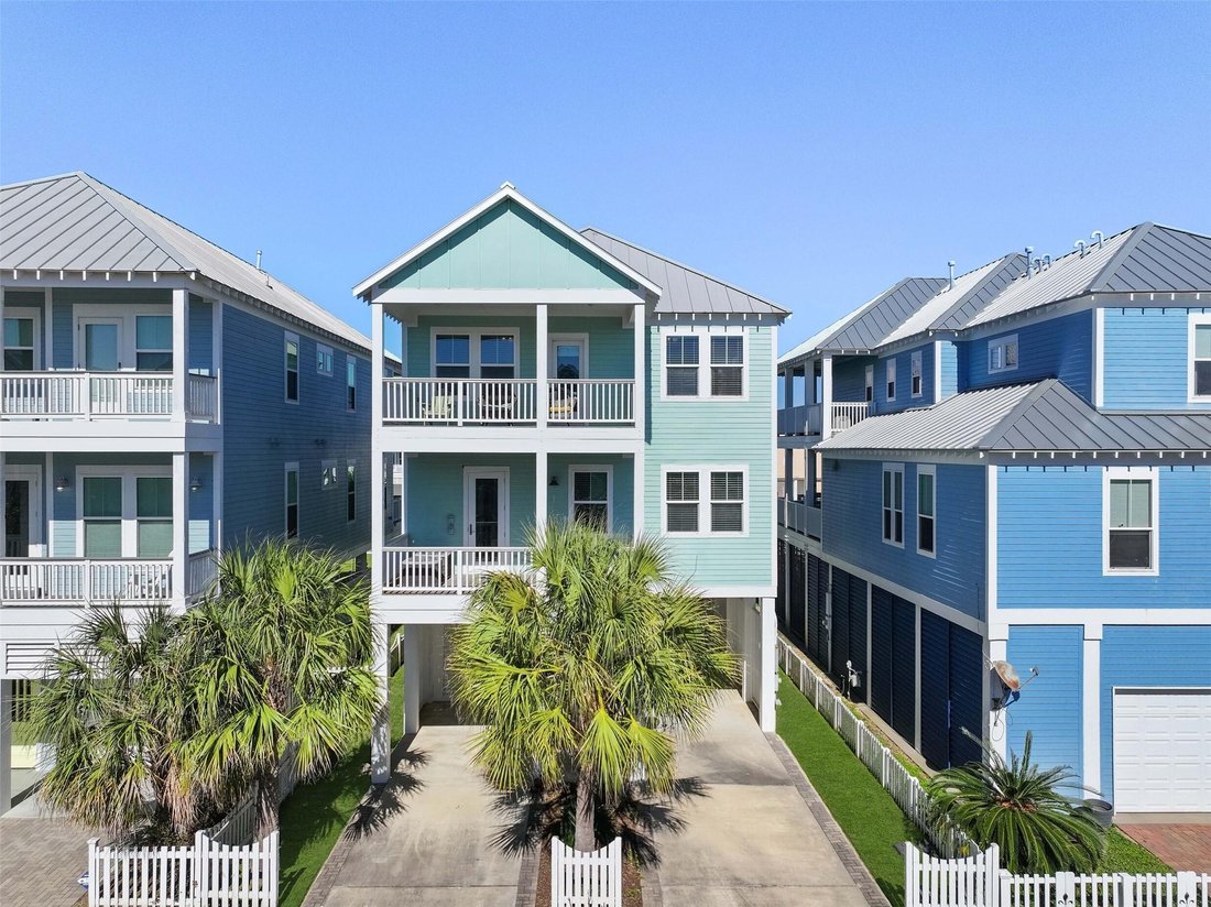 House in Galveston, Texas, United States 2 - 17366930