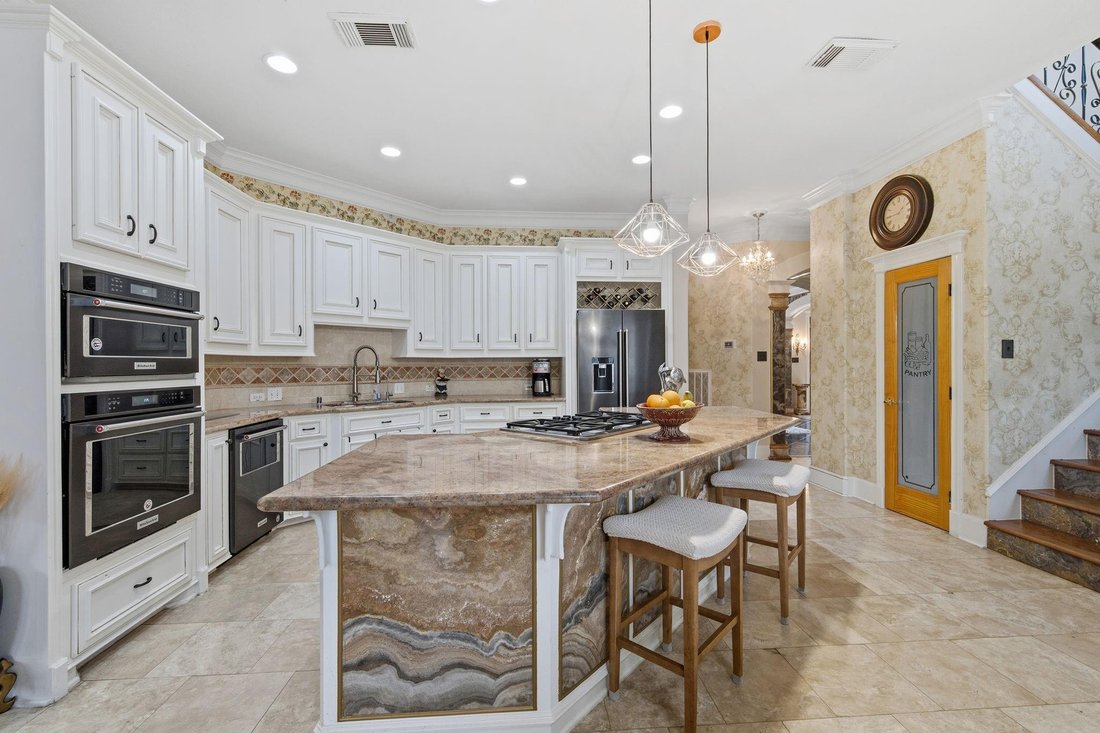 House in Houston, Texas, United States 4 - 17369663