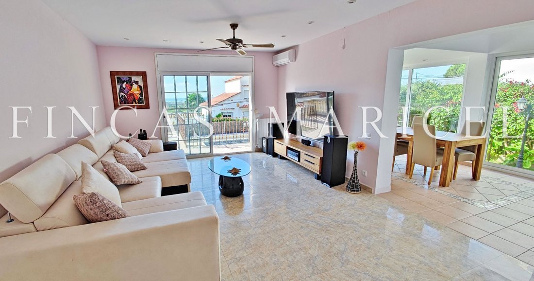 Chalet in Sitges, Catalonia, Spain 2 - 17359100