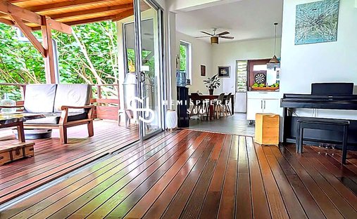Haus in Punaauia, Inseln über dem Winde, Französisch-Polynesien 1