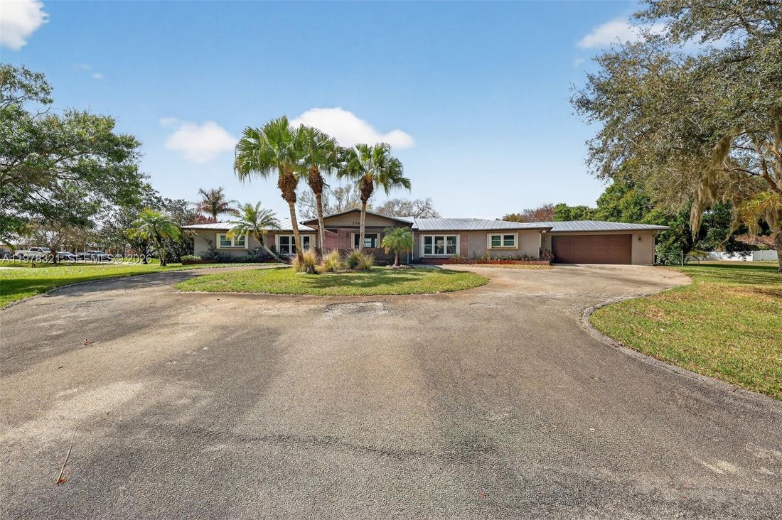 House in Fort Pierce, Florida, United States 2 - 17367338