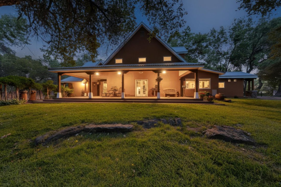 House in Corrales, New Mexico, United States 2 - 17370715
